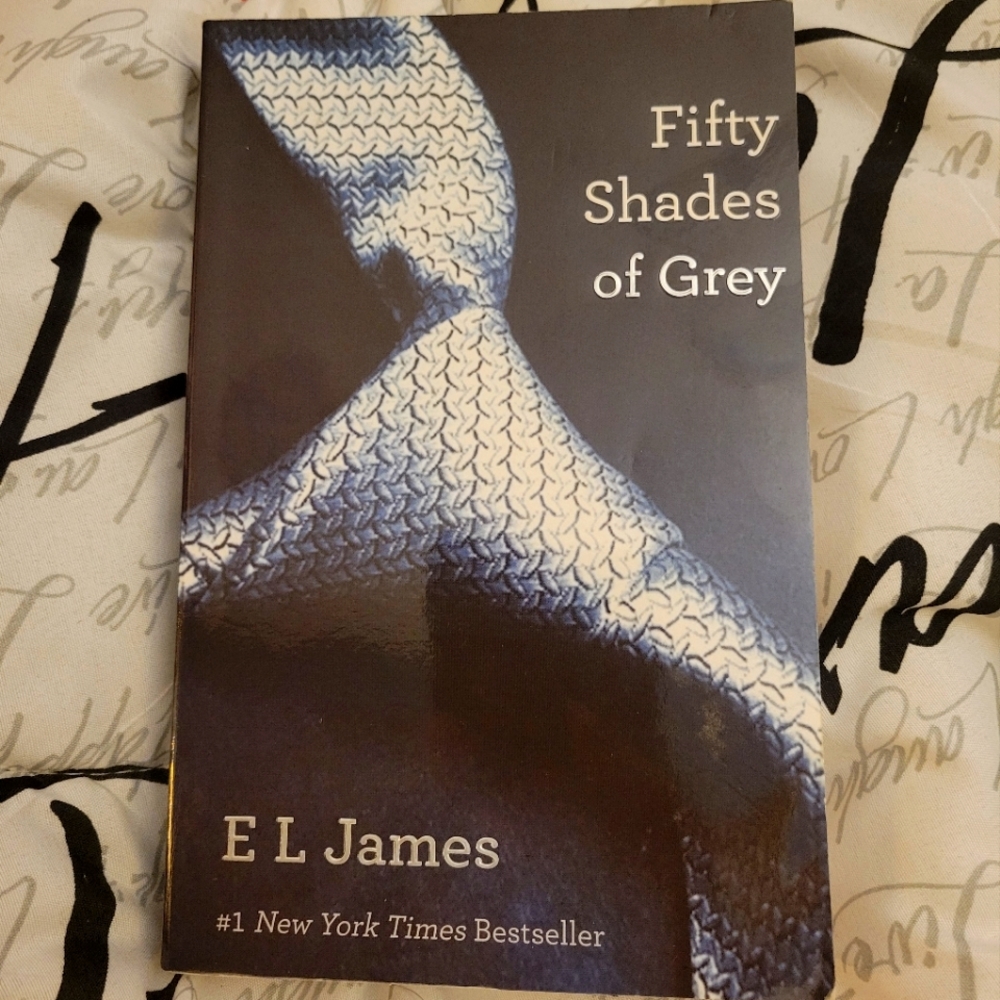 Fifty Shades of Grey, E L James